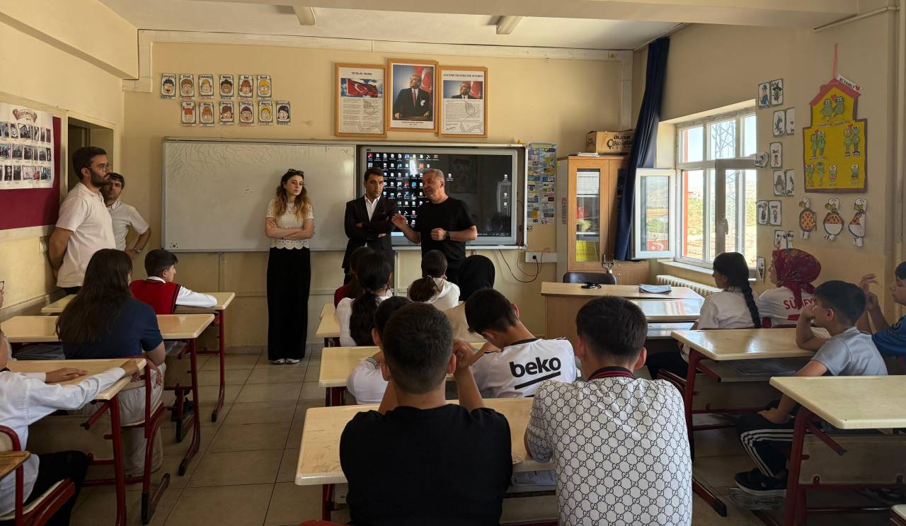 lgs-oncesi-sirnakli-ogrencilere-moral-motivasyon-ve-rehberlik-destegi-4.jpg