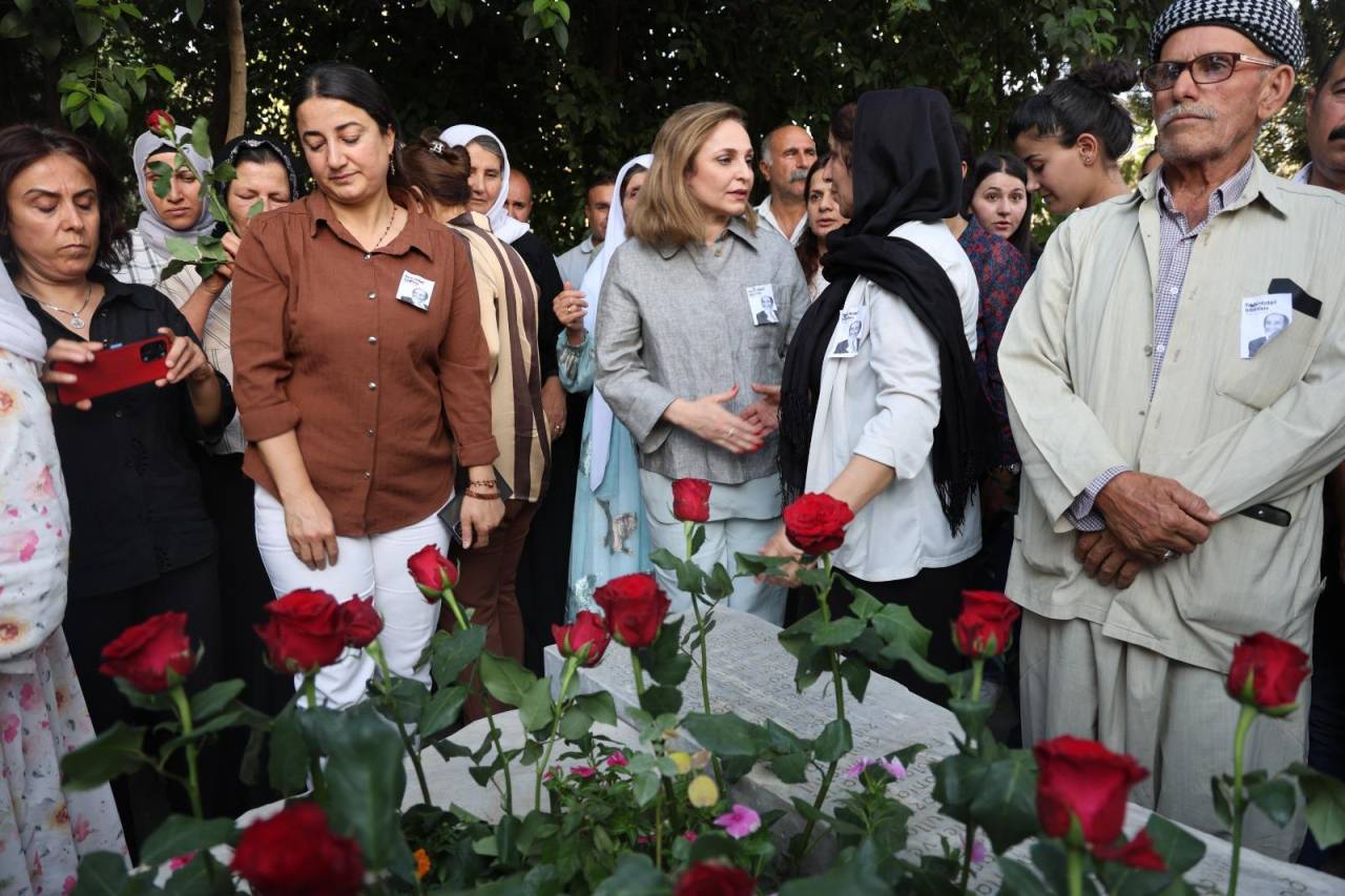 eski-dep-milletvekili-orhan-dogan-olumunun-18-yilinda-mezari-basinda-anildi-1.jpeg
