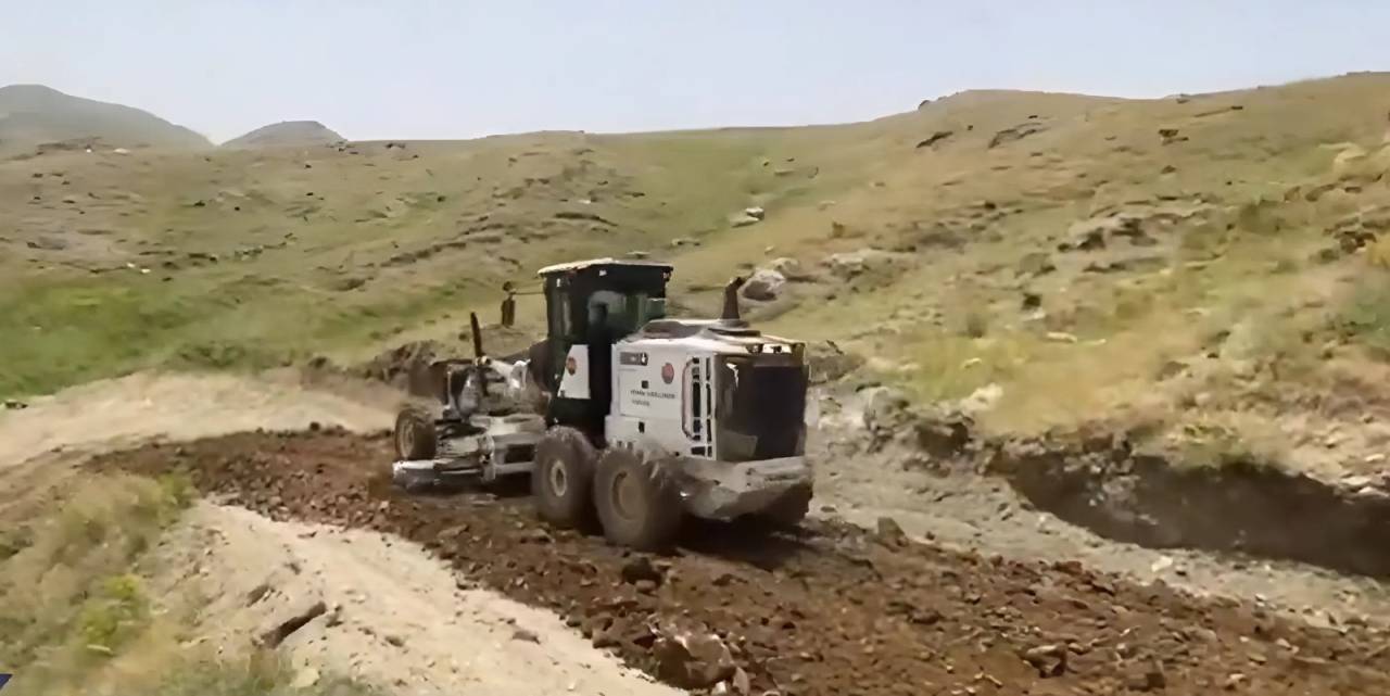 sirnak-il-ozel-idaresi-yol-calismasi-2.jpeg