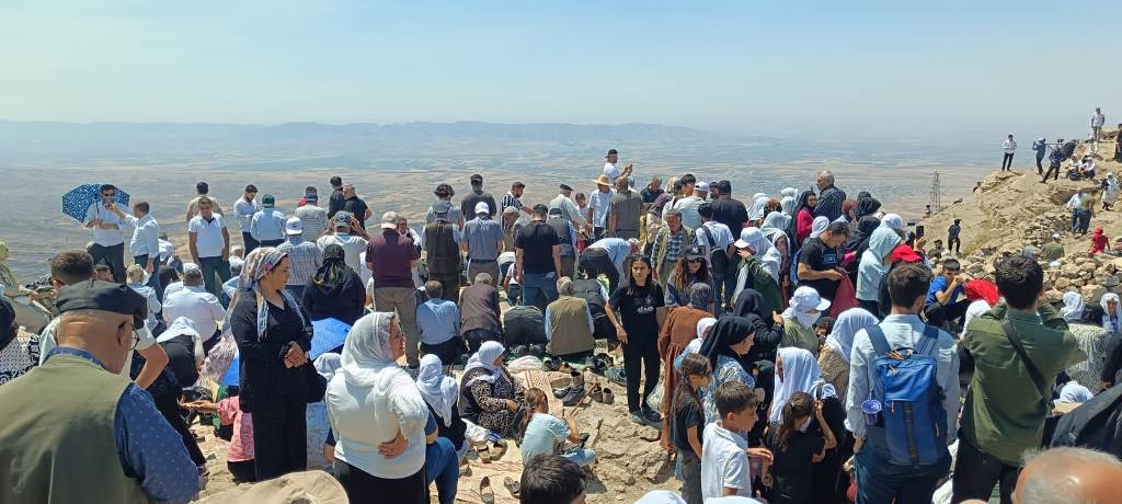 anmal-her-gun-yeniden-onem-kazanan-cudi-dagi-sefine-ziyareti-sirnakin-inanc-turizmine-onem-kazandiriyor-2.jpeg