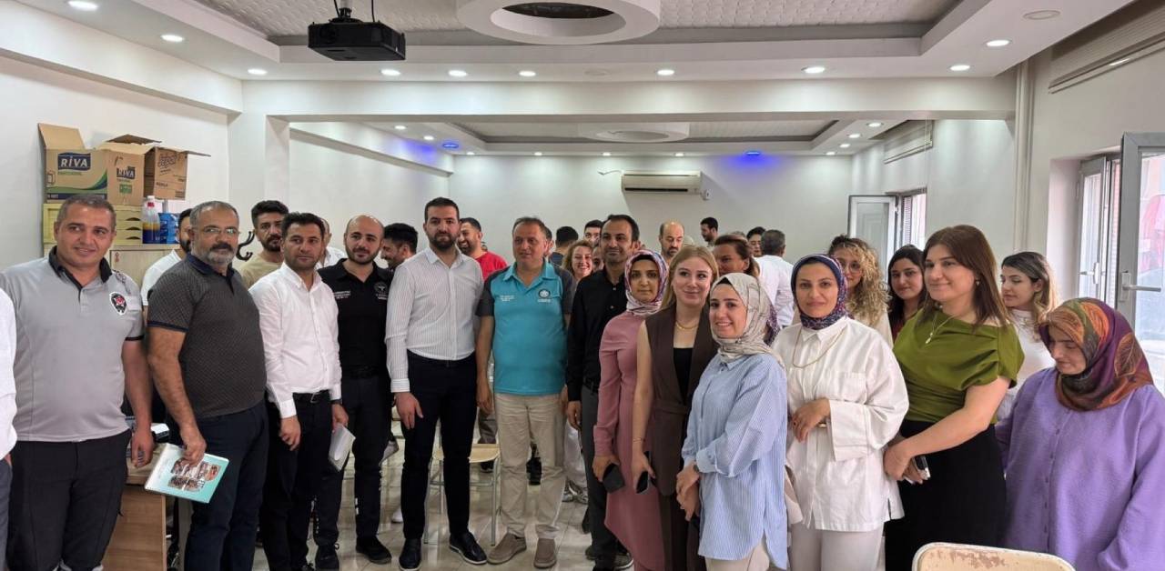 sirnak-il-saglikta-personel-bulusmasi-2.jpg