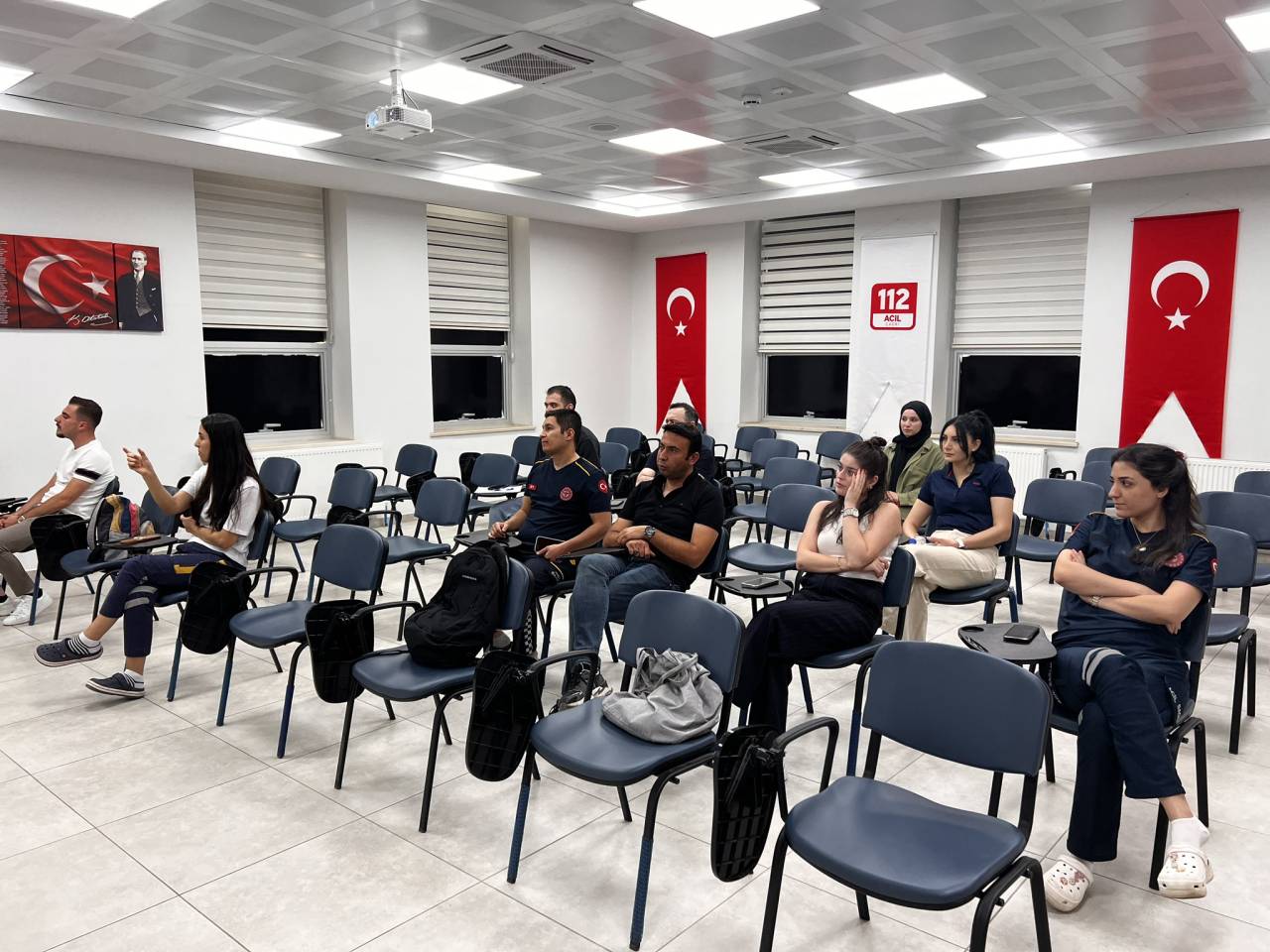rnak-112den-cagri-karsilama-ve-yonlendirme-kalitesine-yatirim3.jpg