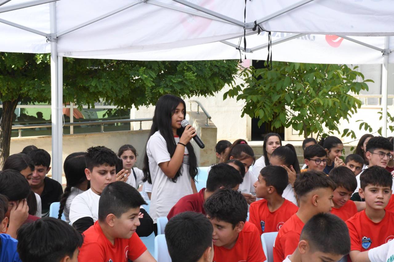 taha-akgul-sirnakli-sporcularla-bir-araya-geldi.jpg