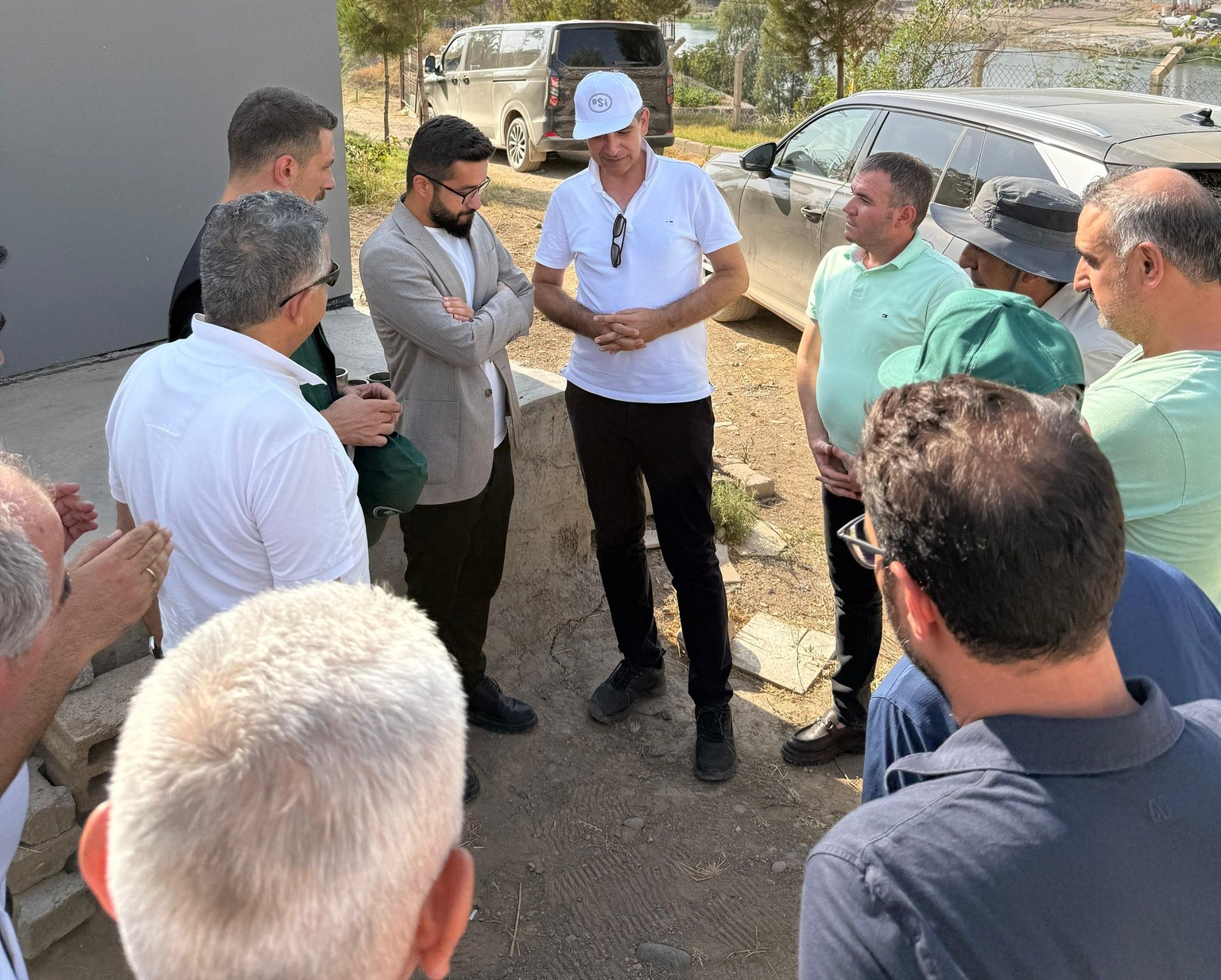 dsi-ve-cizre-belediyesi-yetkililerinden-keson-icme-suyu-tesisinde-inceleme-2.jpg
