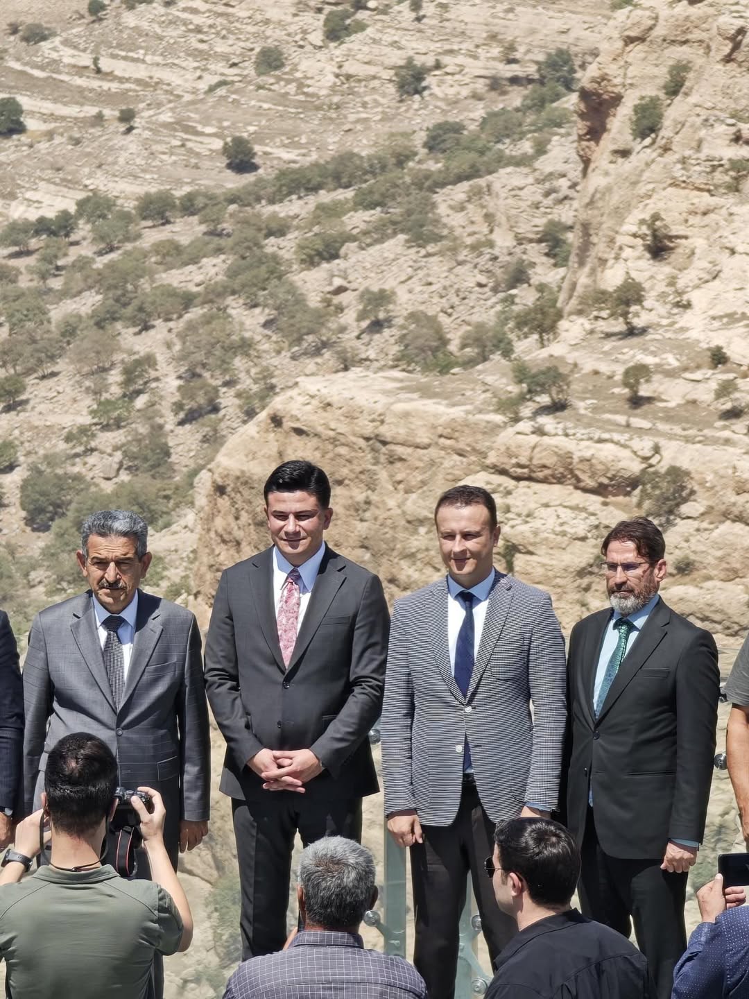 gabar-dagi-cam-seyir-terasi-magara-koy-kiwex-bakanligimiza-bagli-turist-rehberleri.jpg