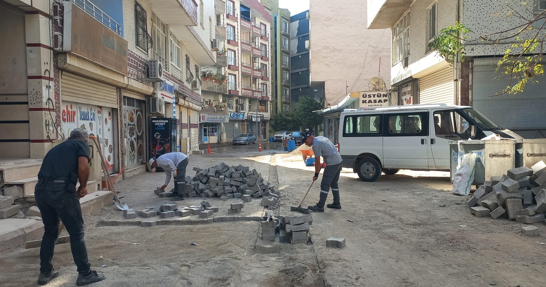 cizre-belediyesinden-kis-aylari-oncesi-hummali-calisma-3.jpg
