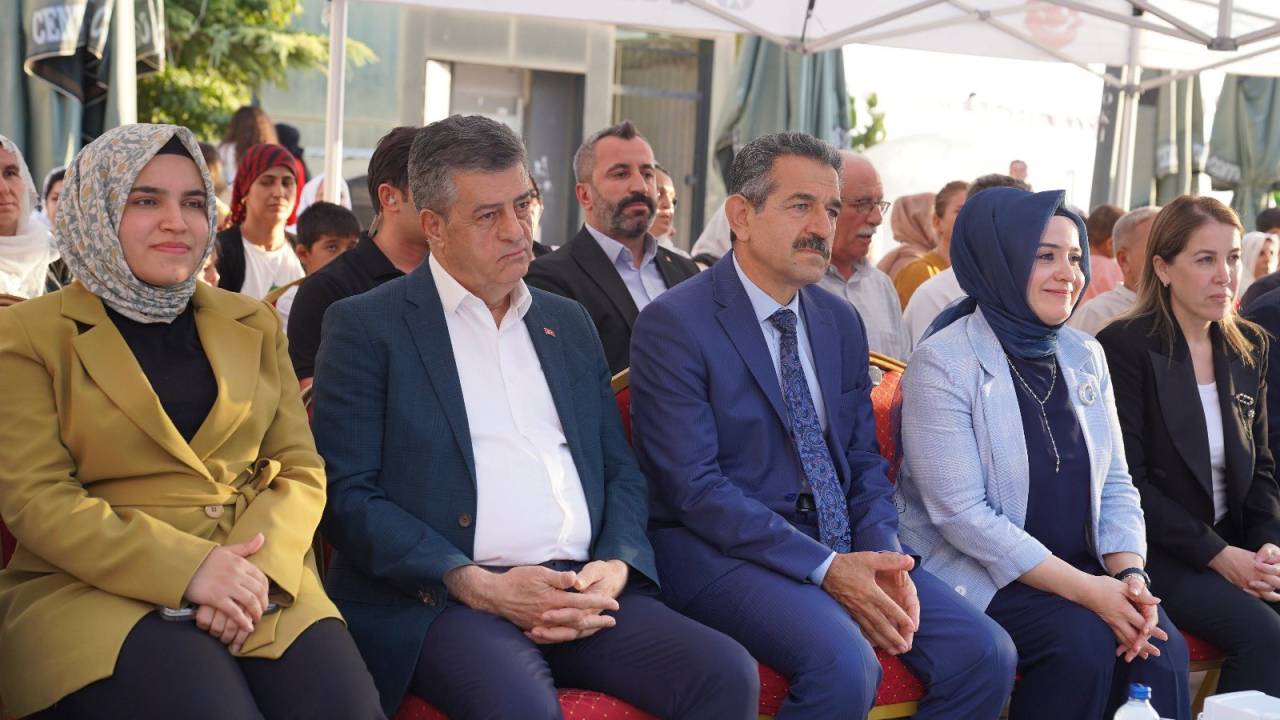sirnakta-anlamli-proje-engelleri-sevgi-ve-umutla-asiyoruz3.jpg