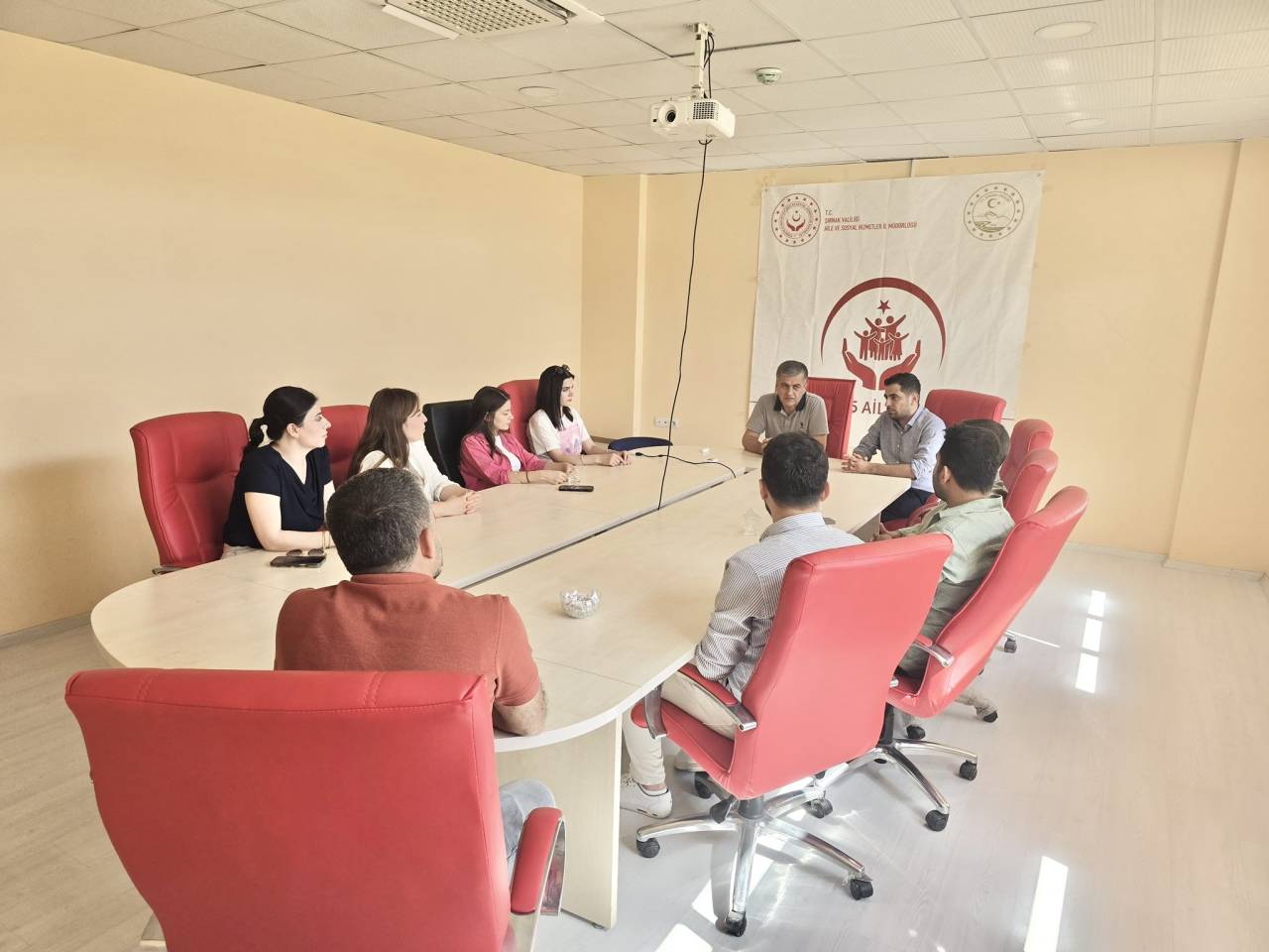 yaslilarin-yasam-kalitesi-artirilacak-sirnakta-onemli-adimlar-atiliyor3.jpg