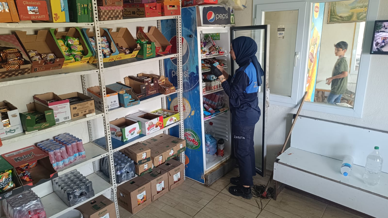 cizrede-zabita-ekiplerinin-hijyen-ve-gida-denetimleri-devam-ediyor-2.jpg