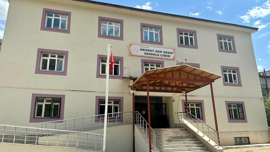 uludere-merkezegitime-deger-katan-destekuluderede-4-okulumuzun-bakim-ve-onarimini-ustlenen-6.jpg