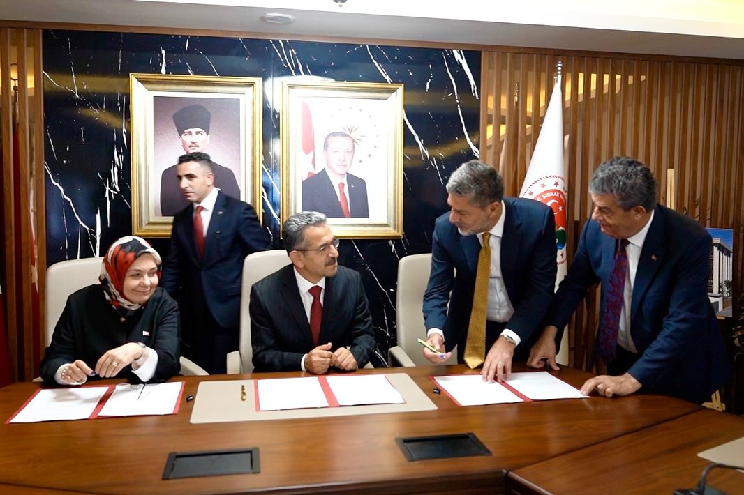 yarka-ailemiz-tarafindan-sirnakimiza-kazandirilacak-olan-16-derslikli-ortaokul-icin-heyecanliyi-1.jpg