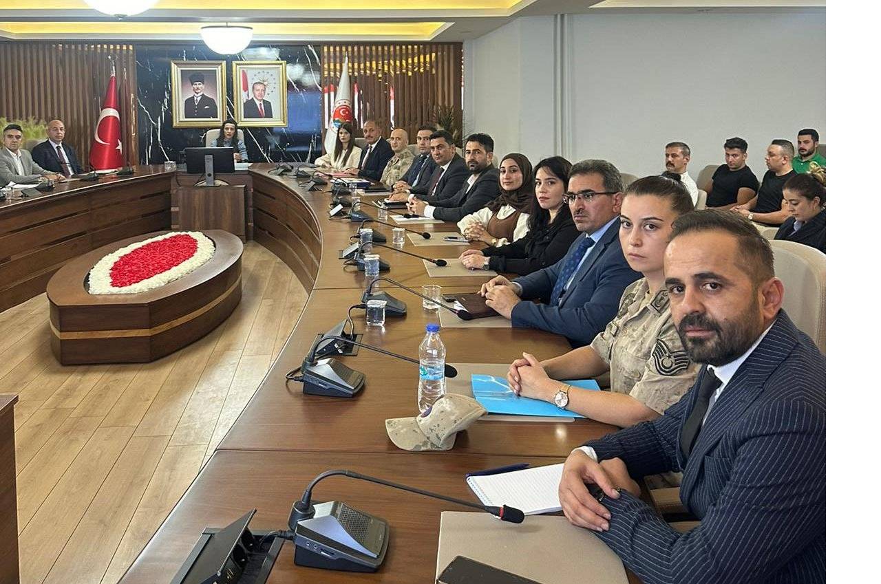 rnakta-kadina-yonelik-siddetle-mucadele-toplantisi-yapildi.jpg