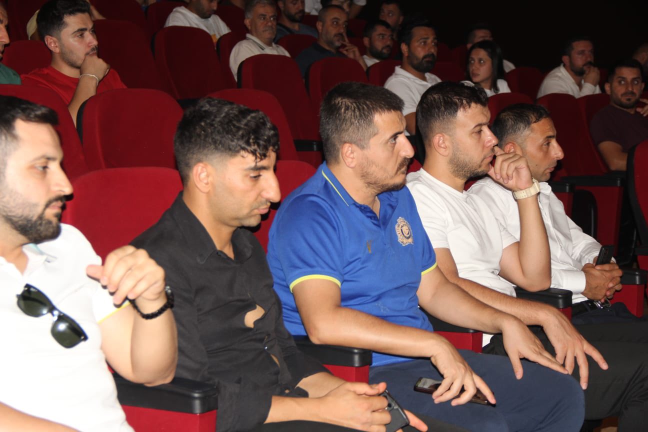 cizrede-beden-ogretmenlerine-yonelik-toplanti-yapildi-3.jpg