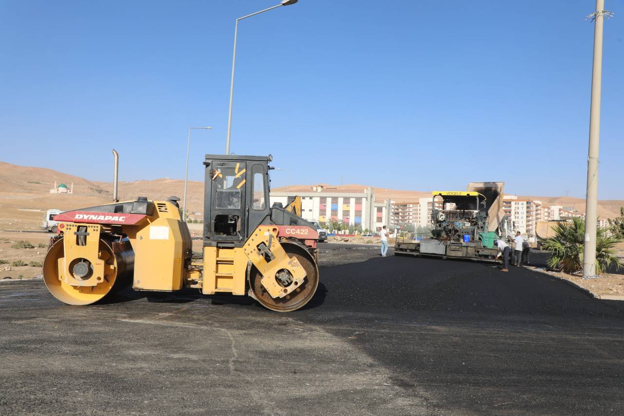 cizre-belediyesinden-altyapi-hamlesi-yollar-yenileniyor-konfor-artiyor-2.jpg