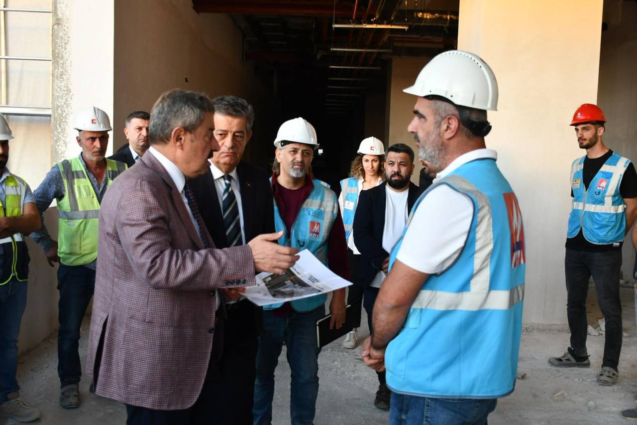 sirnakta-500-yatakli-yeni-devlet-hastanesinin-insaati-denetlendi-1.jpg