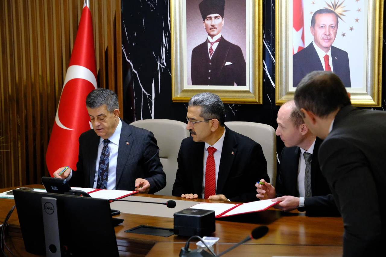 sirnakta-nuhun-ambari-gastronomi-merkezi-projesinin-sozlesmesi-imzalandi-2.jpeg