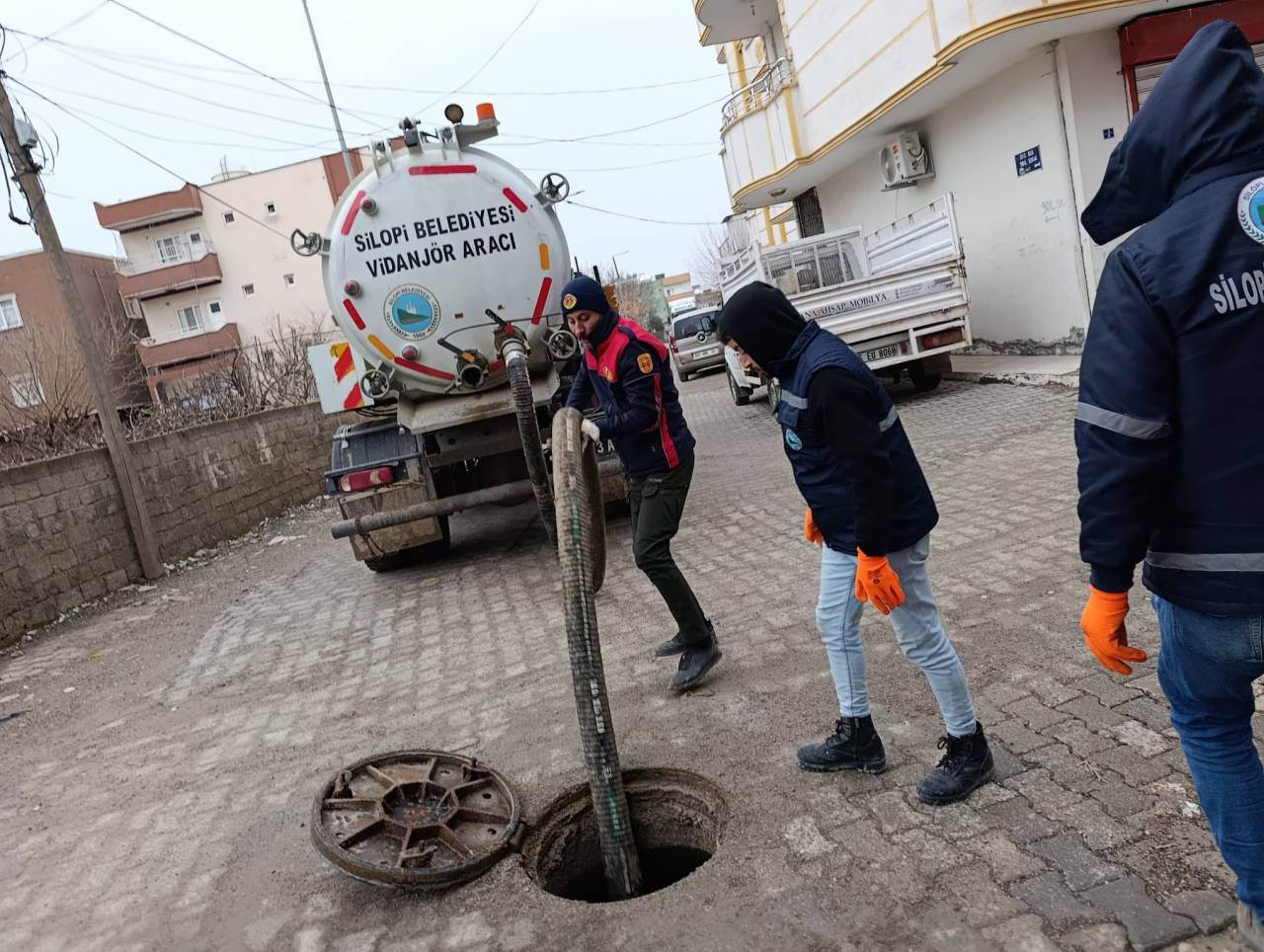 silopide-kanalizasyon-hatlari-yenileniyor-2.jpg