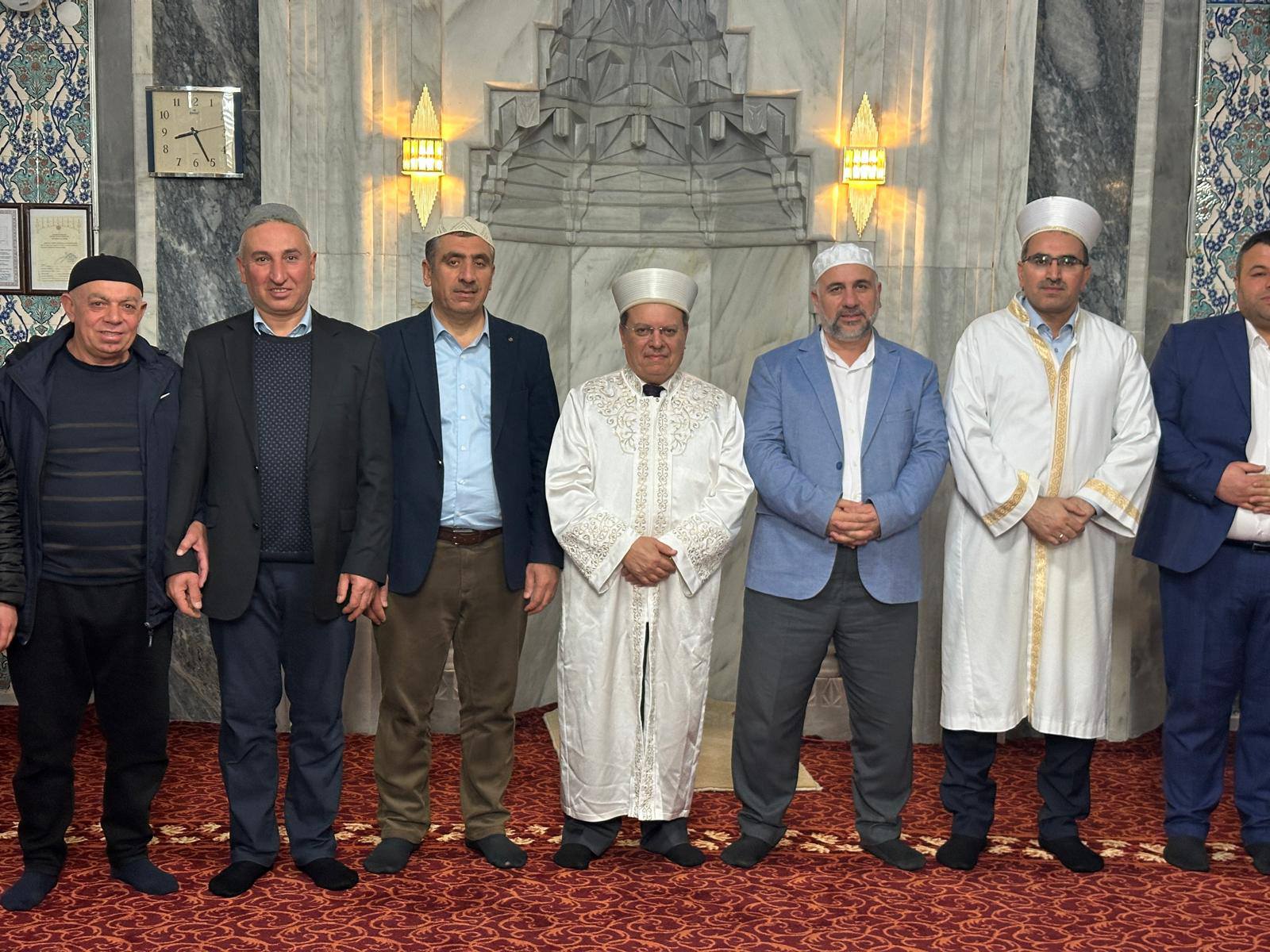 sirnak-il-muftusu-yesiloglundan-cizre-muftulugune-ziyaret-2.jpg