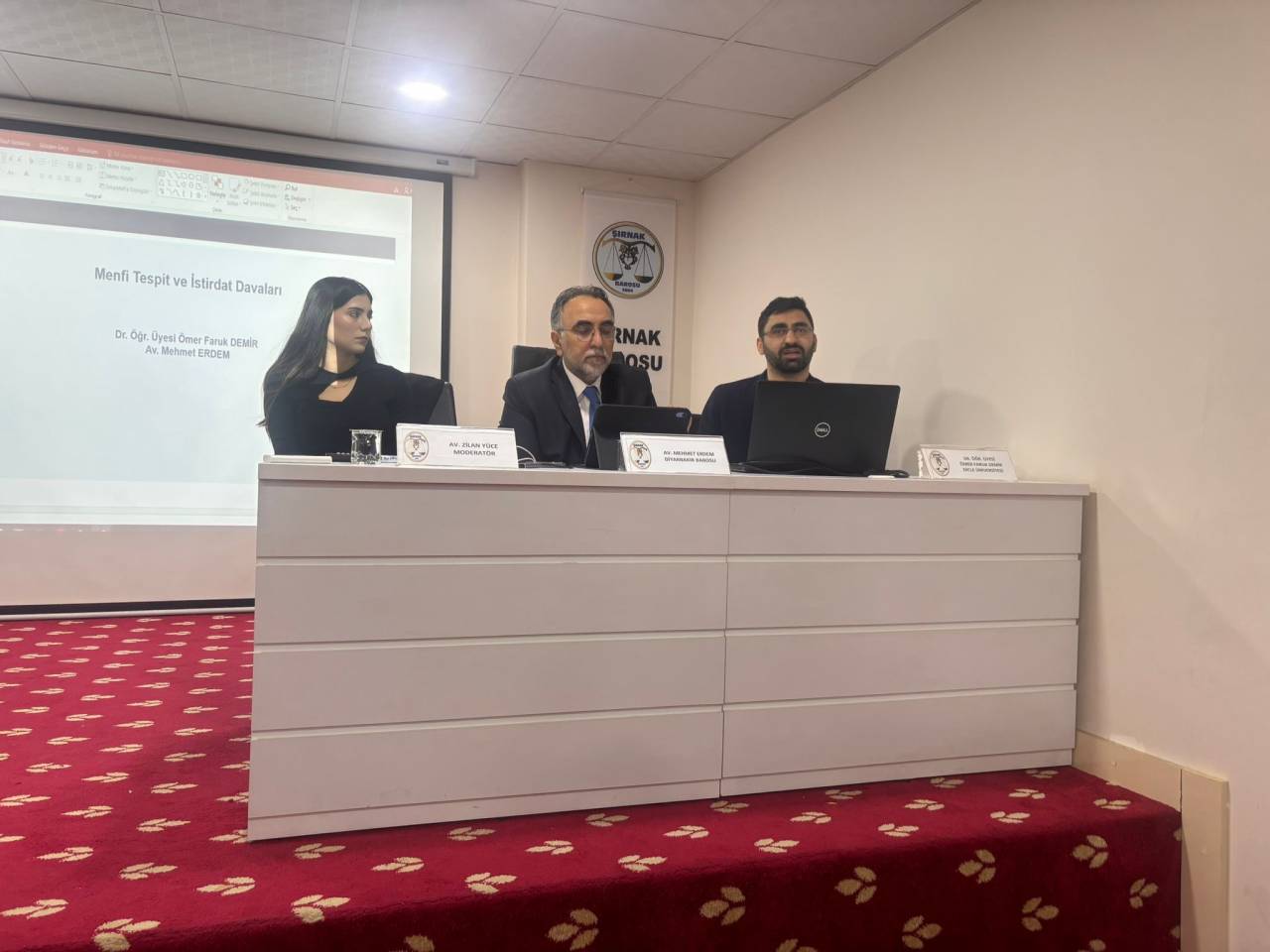 sirnakta-hukuk-semineri-yogun-ilgi-gordu1.jpeg