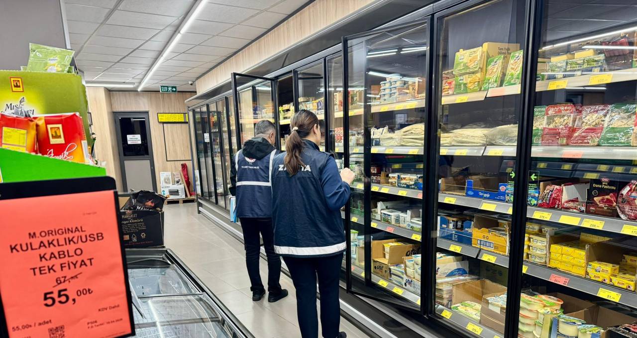 sirnakta-marketlere-siki-denetim-raf-ve-kasa-fiyati-uyumuna-yakin-takip-3.jpg