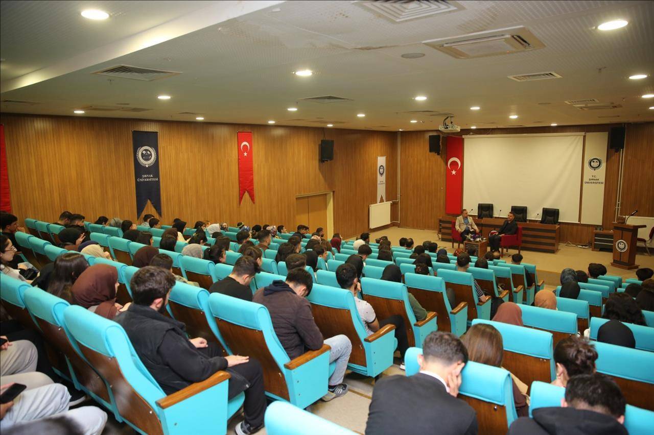 sirnak-universitede-saglikli-gunler-2-programi-duzenlendi2.jpeg
