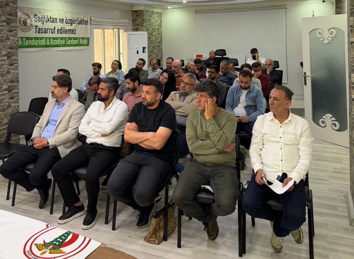 rnak-tabip-odasinda-dr-serdar-kuni-guven-tazeledi-5.jpeg