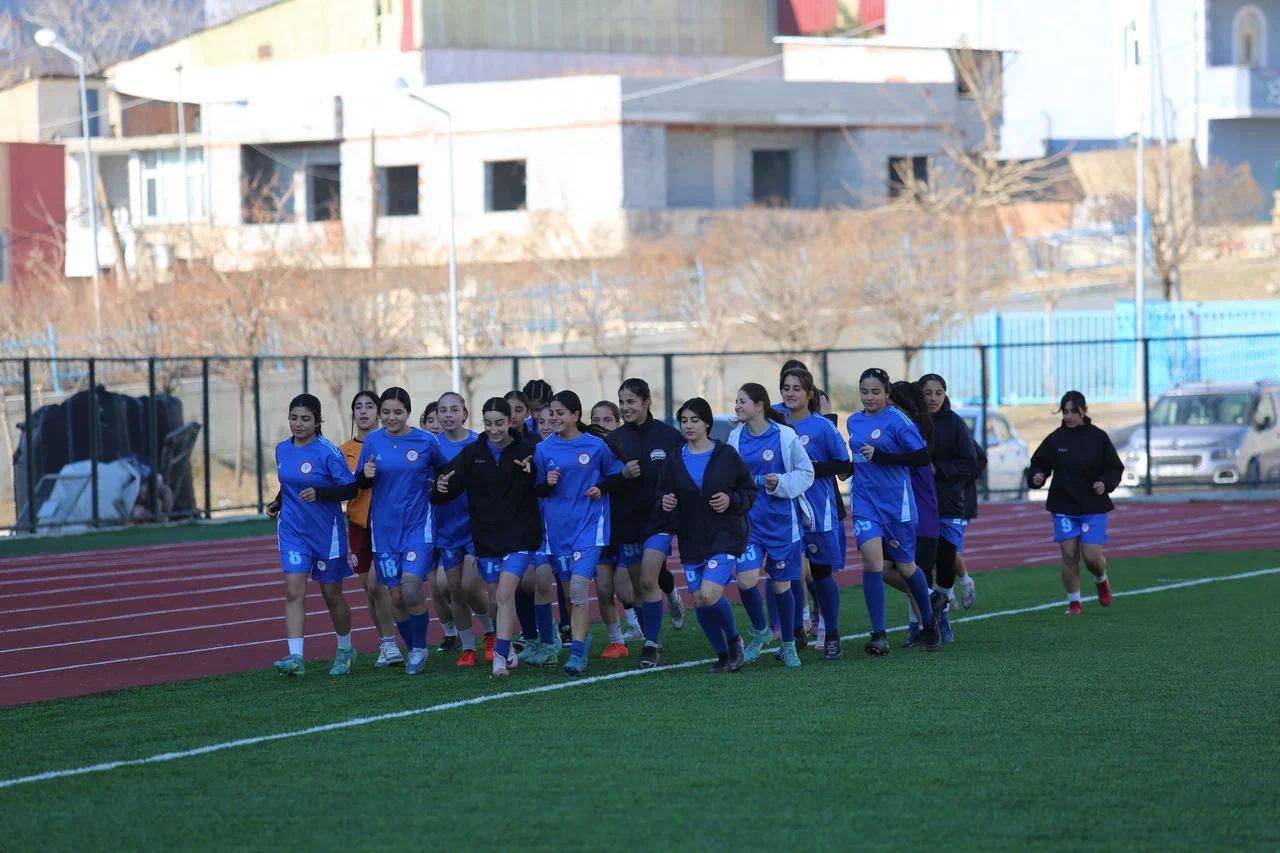 sirnakta-kadin-futbolu-alarm-veriyor-cudi-spor-destek-bekliyor.jpeg