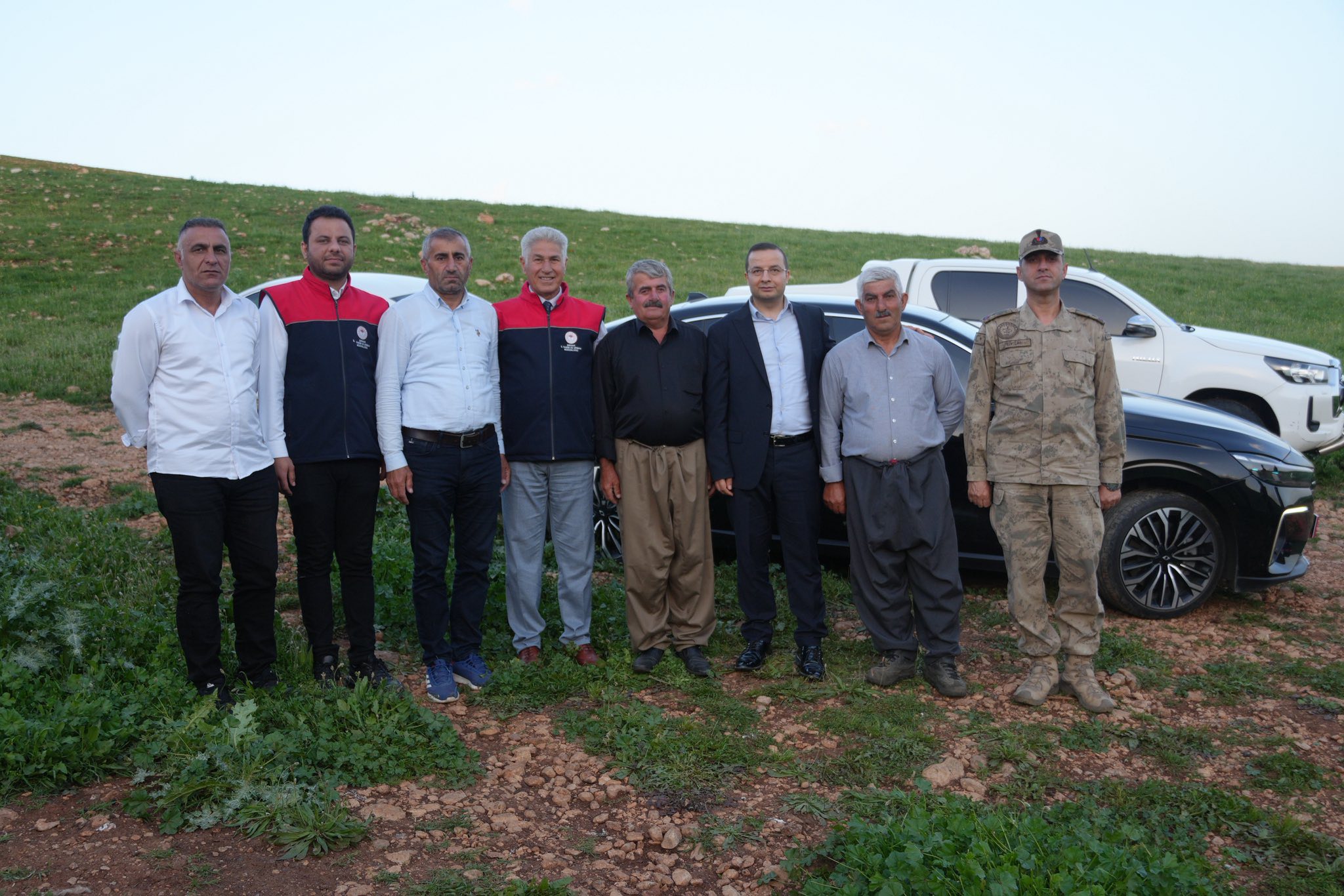 cizre-kaymakami-baycar-gocer-ureticilerin-sorunlarini-yerinde-dinledi-4.jpg