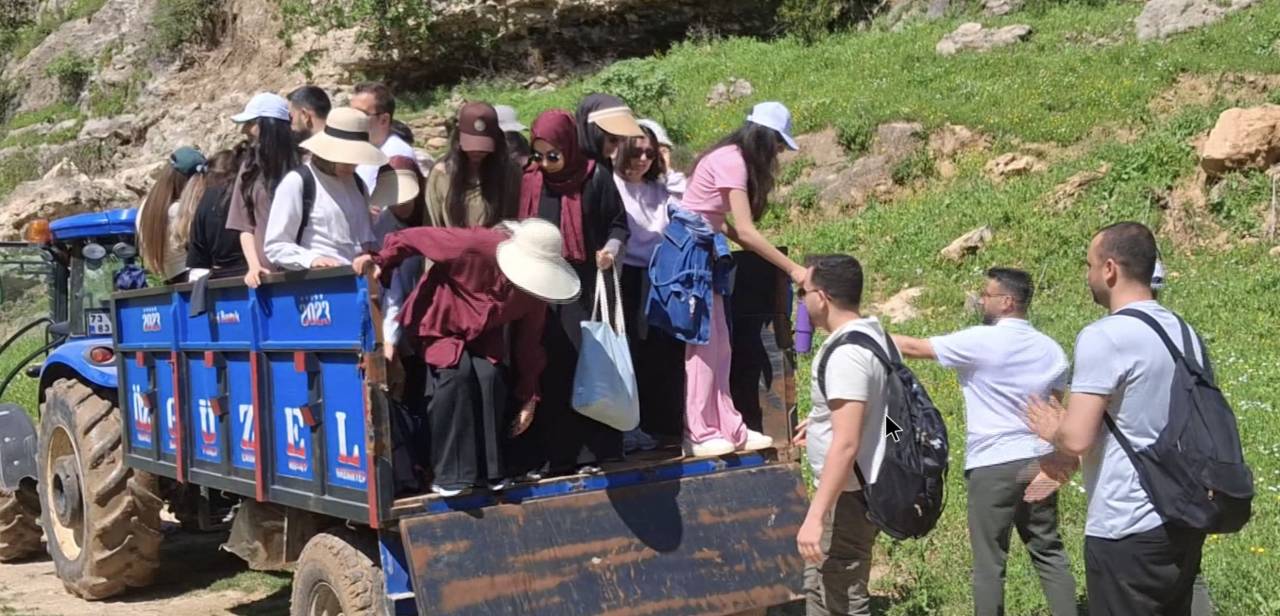 rnak-cehennem-deresi-ogretmenler-gezi4.jpg