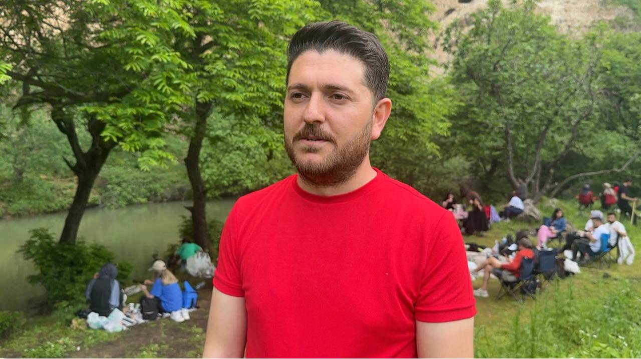 uzman-psikolojik-danisman-eser-karal.jpeg