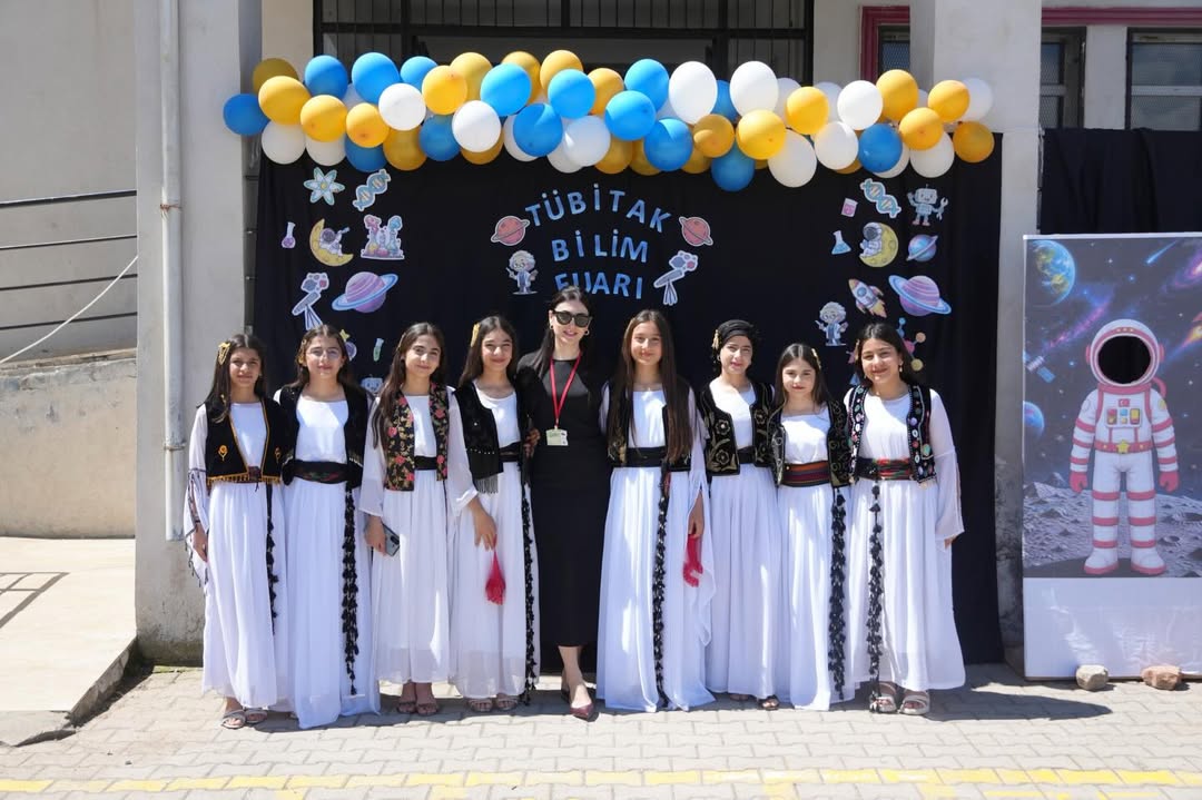 el-cezerinin-mirasi-cizredeki-bilim-fuarinda-hayat-buldu-5.jpeg
