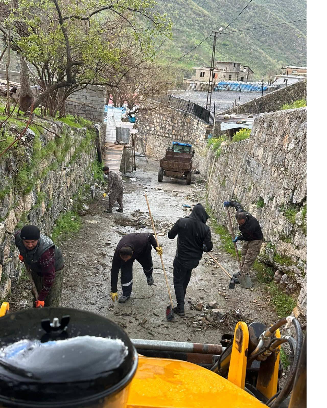 yagislarin-ardindan-uluderede-hummali-temizlik-calismasi-3.jpeg