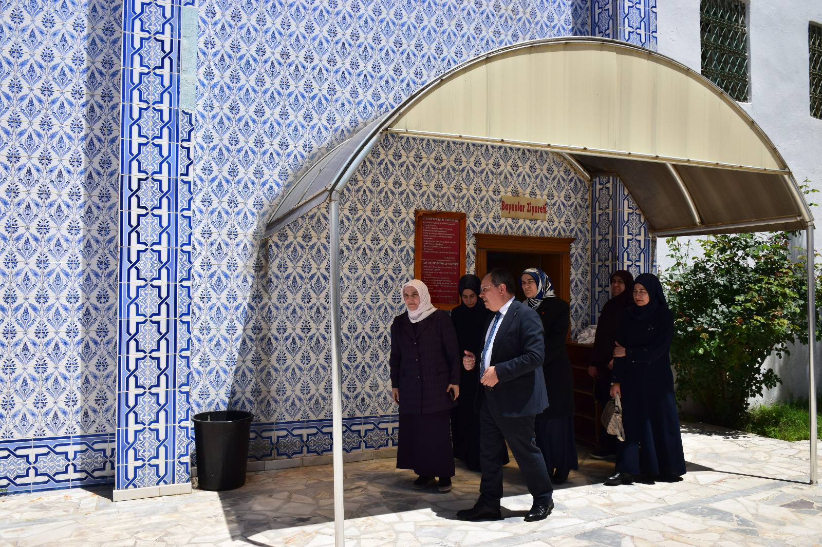 genel-mudur-akbuluttan-cizrenin-manevi-miraslarini-yerinde-gezip-inceledi-2.jpg