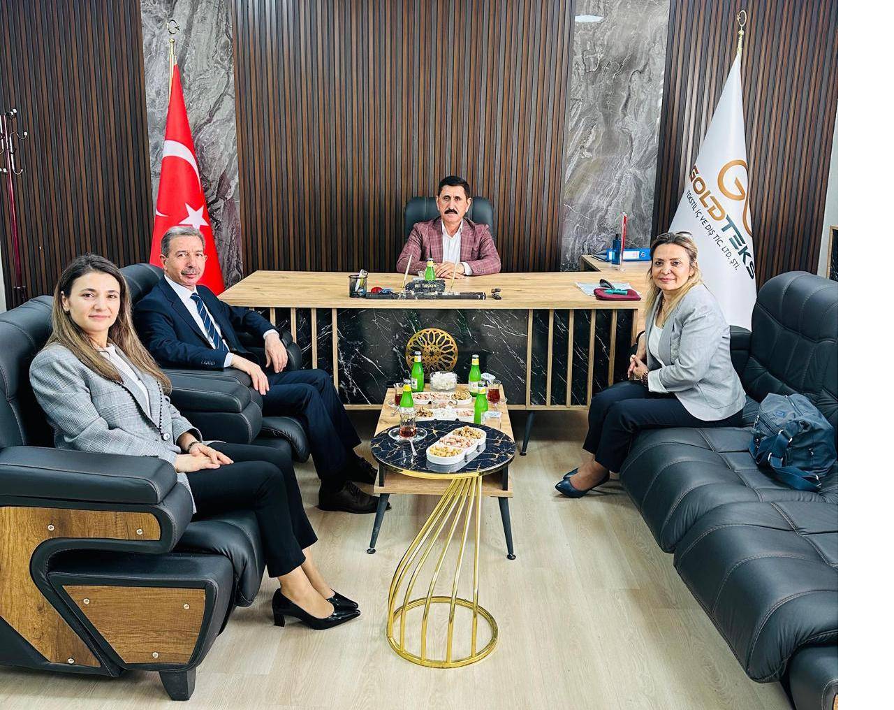 silopi-tekstil-kentte-kamu-ve-ozel-sektor-bulusmasi.jpeg