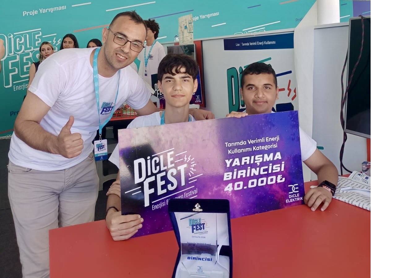 sirnaka-buyuk-gurur-silopi-habur-anadolu-lisesi-turkiye-birincisi-oldu-2.jpg