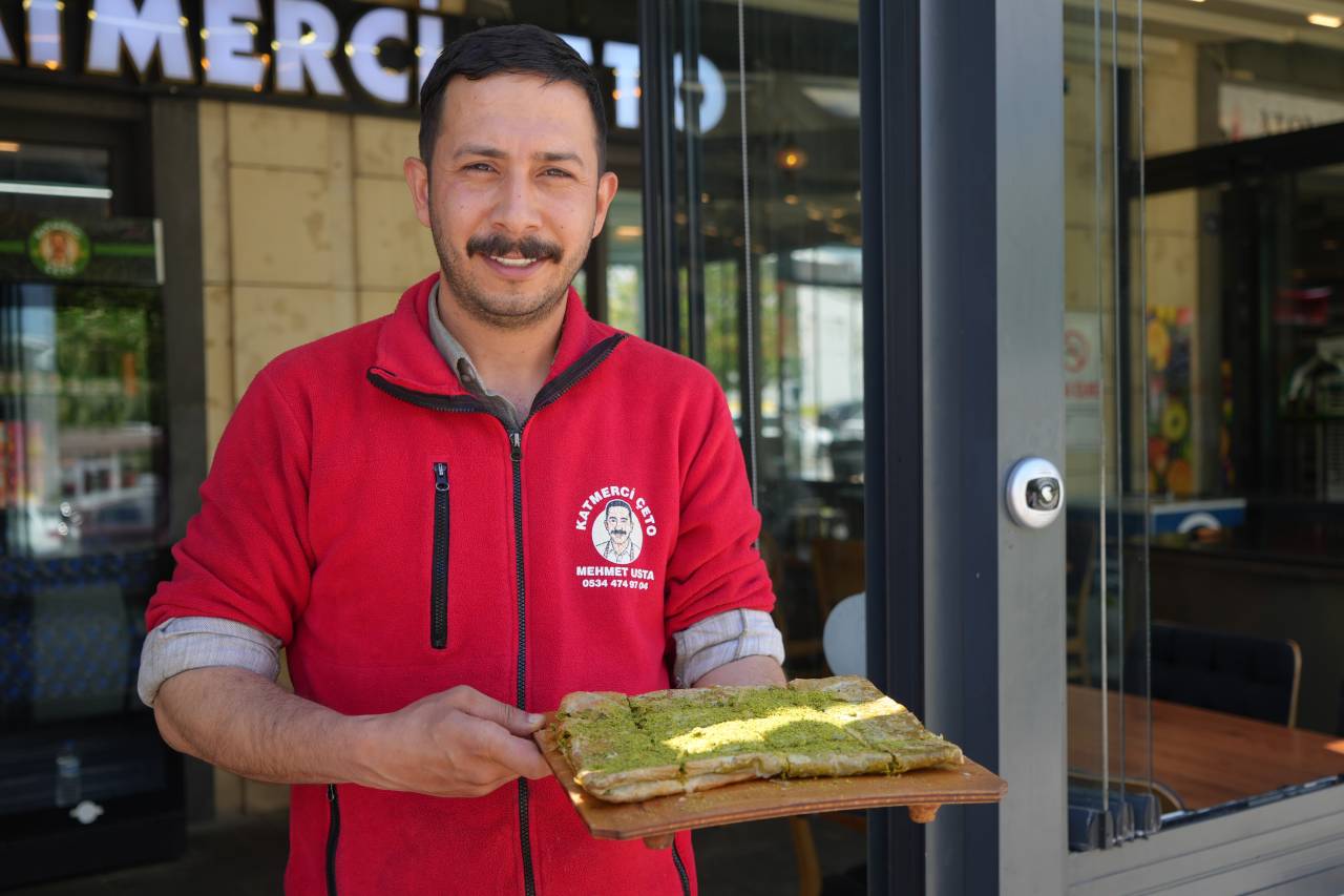 yi-katmerin-sirrini-acikladi-isigi-gecirecek-kadar-ince-olmali-1.jpg