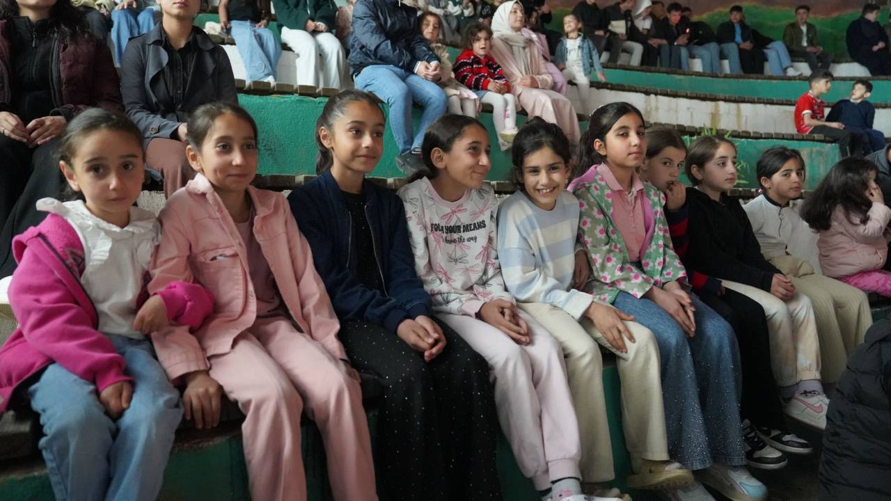 sirnakta-19-mayis-coskusu-genclik-konseriyle-kutlandi-2.jpg