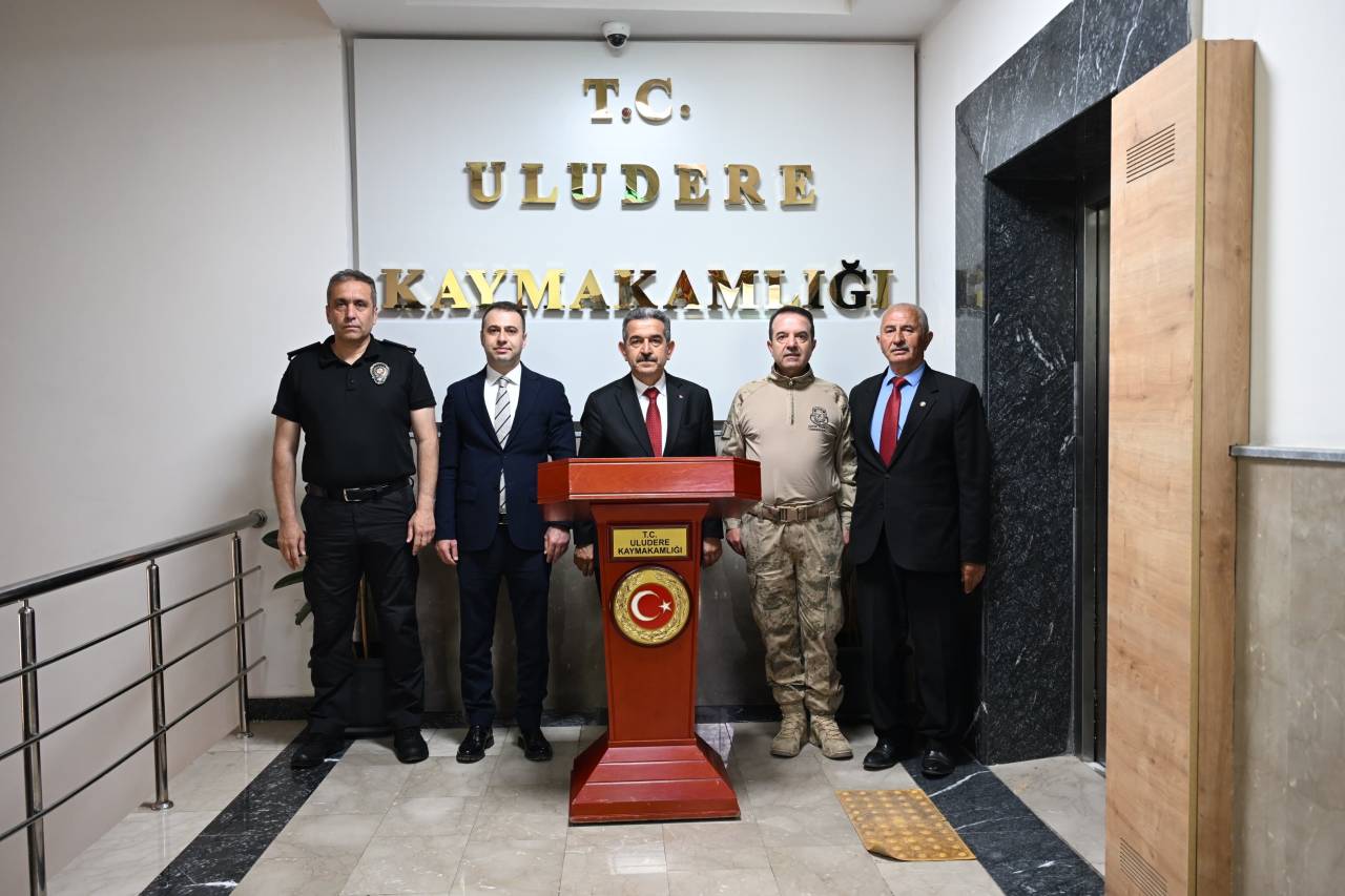 vali-birol-ekiciden-uluderede-yogun-mesai-5.jpg