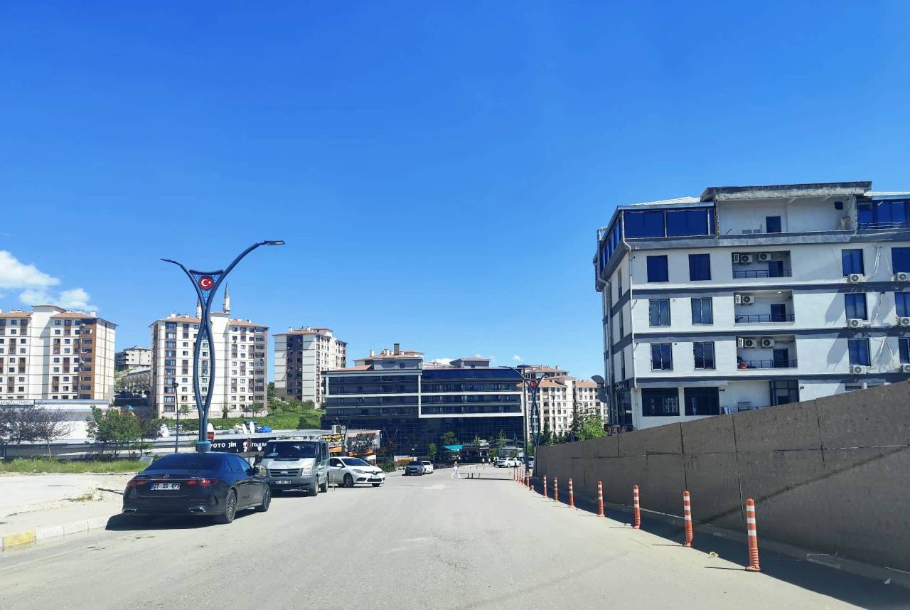sirnakta-bayram-sessizligi-cadde-ve-sokaklar-bos-kaldi-1.jpeg