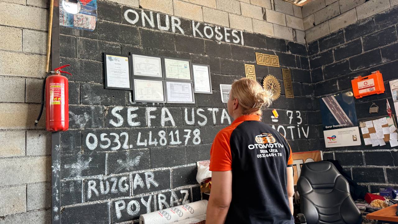 cizrede-ezber-bozan-hikaye-motor-sokup-arac-tamir-eden-kadin-usta3.jpg