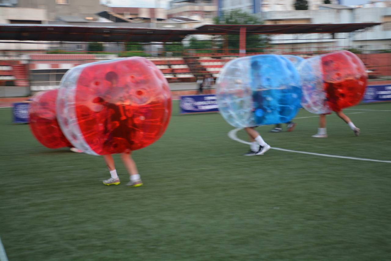 silopide-balon-futbolu-cilginligi-sahada-kahkaha-dolu-anlar-yasandi-3.jpg