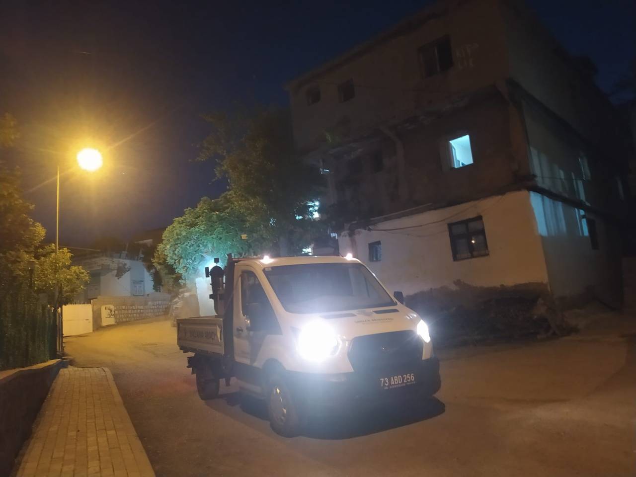 rnak-belediyesi-yaz-donemi-ilaclama-calismalarini-surduruyor.jpg