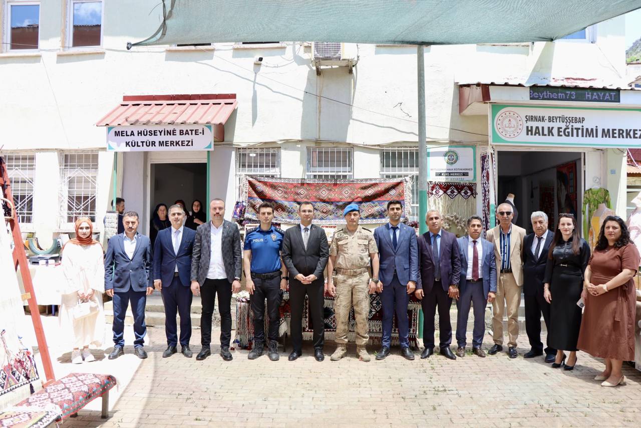 beytussebapta-kursiyerlerin-bir-yillik-emegi-sergilendi-2.jpg