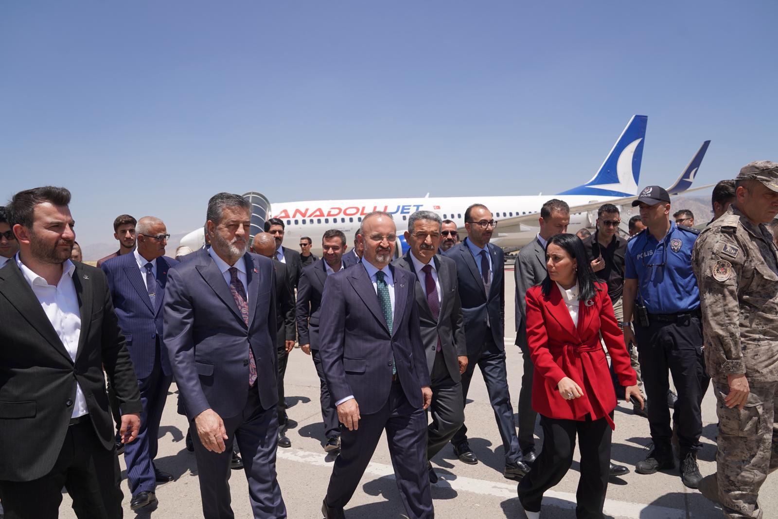 icisleri-bakan-yardimcisi-bulent-turan-sirnaka-geldi-3.jpg