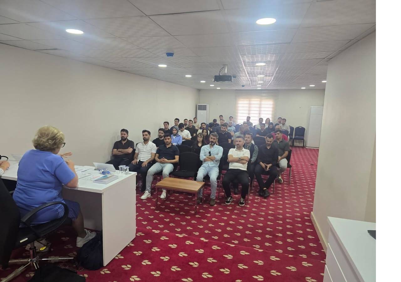 sirnak-barosunda-idari-yargi-dava-ve-usulleri-semineri-duzenlendi-2.jpg