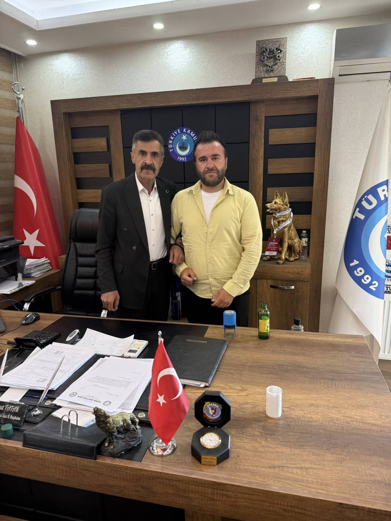 turk-buro-sen-erzurum-sube-baskan-yardimcisi-suleyman-koctan-turgut-tatara-ziyaret.jpg