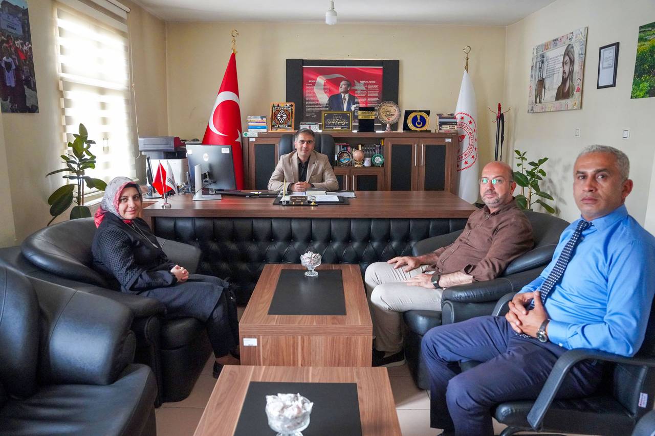 mardin-olgunlasma-enstitusu-sirnakin-beytussebap-ilcesinde-kulturel-miras-arastirmasi-yapti-1.jpg