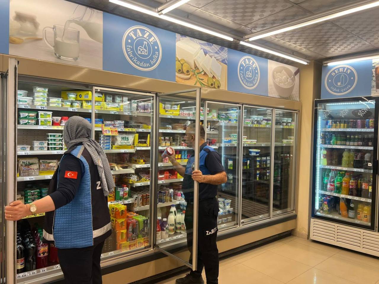 silopi-belediyesi-zabita-ekiplerinden-marketlere-siki-denetim-3.jpg