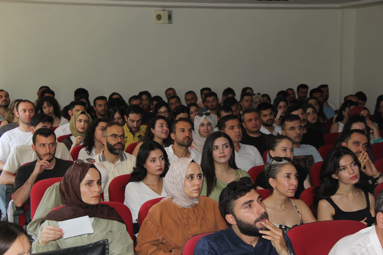cizrede-yil-sonu-rehber-ogretmenler-toplantisi-yapildi-3.jpeg