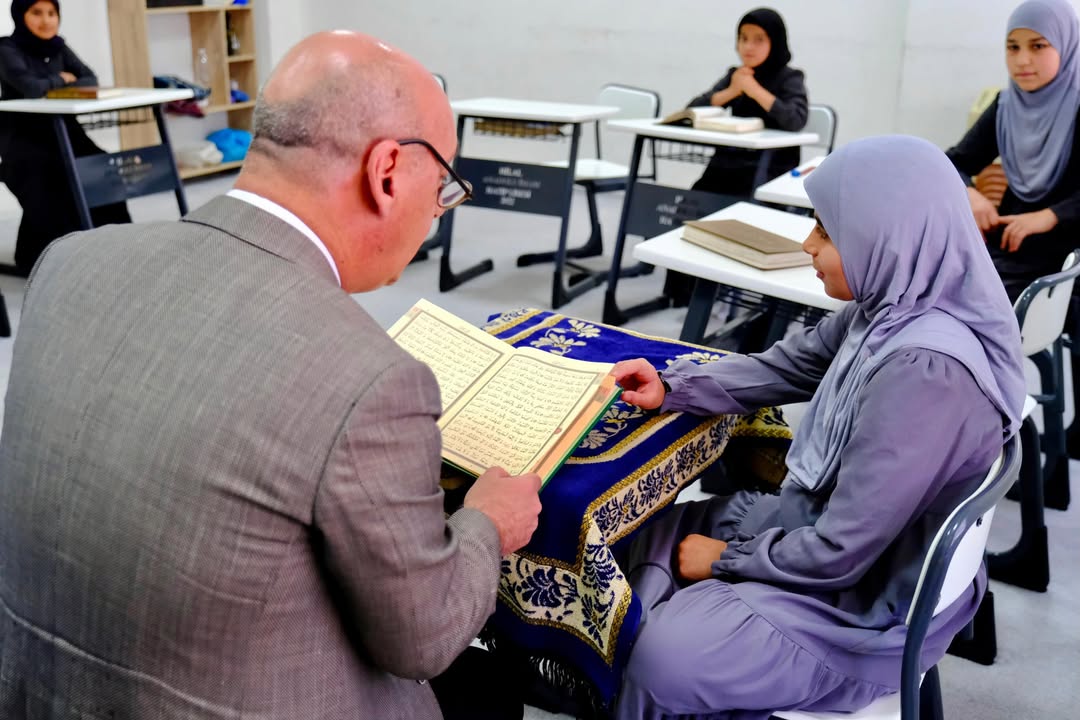 il-milli-egitim-mudurumuz-sayin-hakan-cirit-hilal-egitim-kampusunu-ziyaret-ettiokulun-egitim-fa-1.jpg